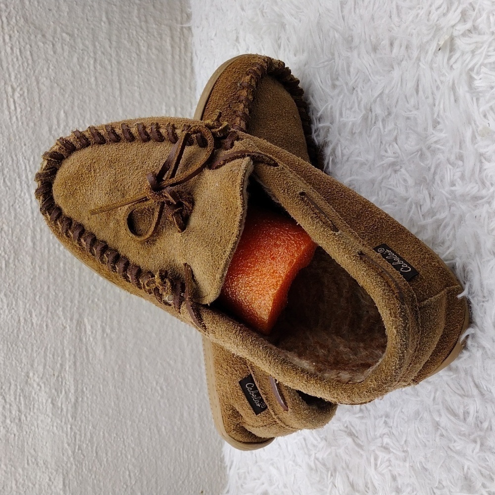 Cabela's Brown Suede Leather Upper Round Toe Leather Lace Slip On Slipper Shoe